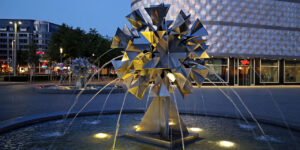 Foto: Leipzig - Pusteblumen-Brunnen