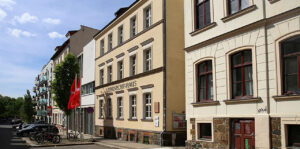 Foto: Leipzig - Gedenktafel am Geburtshaus von Karl Liebknecht